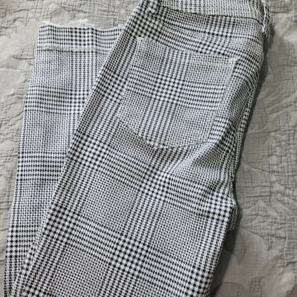 Patterned pants - Picture 4 of 4